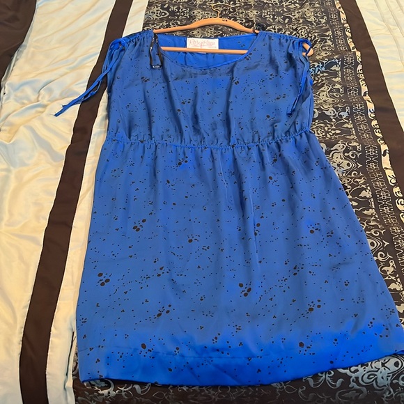 Forever 21 women’s dress, size medium - Picture 2 of 7